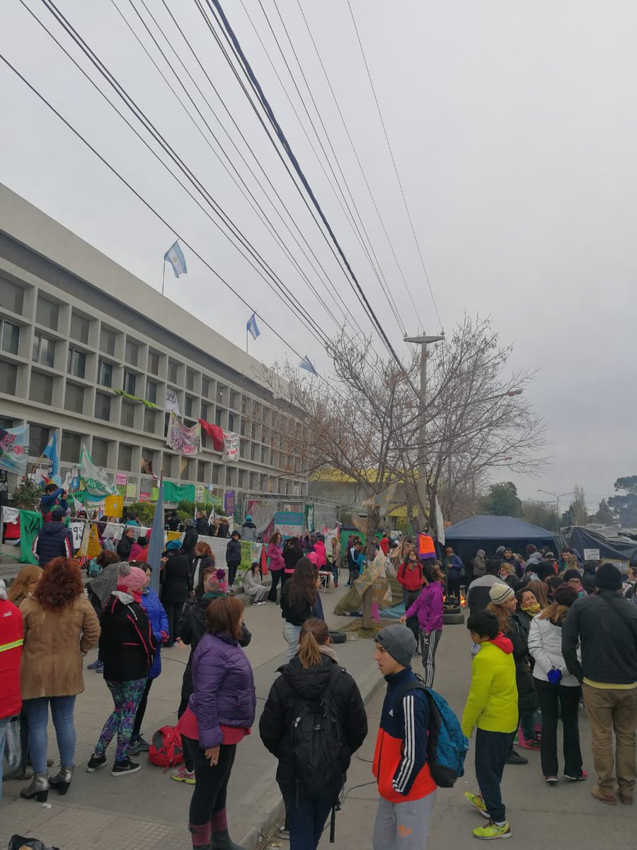 Otra semana de paro docente en Chubut, que es un hervidero