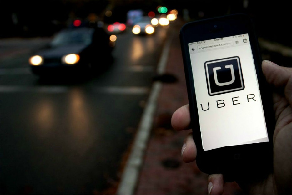 Mendoza hace punta de lanza y legaliza Uber
