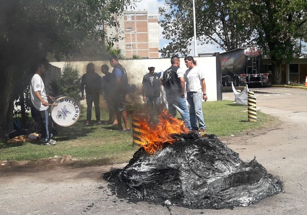 Más despidos en el Molino Argentino