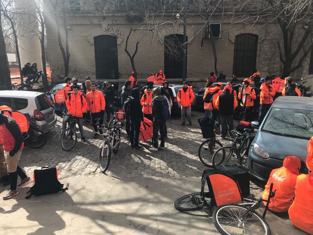 Primera protesta de trabajadores de plataforma en Argentina