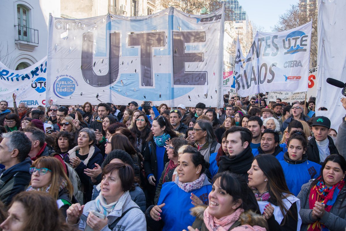 Para los docentes porteños, la adhesión al paro superó el 90%