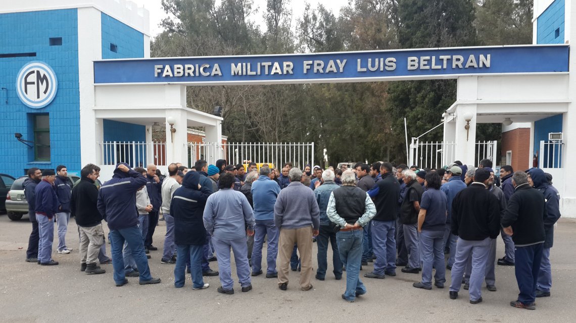 Confirman nueva tanda de más de 30 despidos en Fabricaciones Militares Fray Luis Beltran