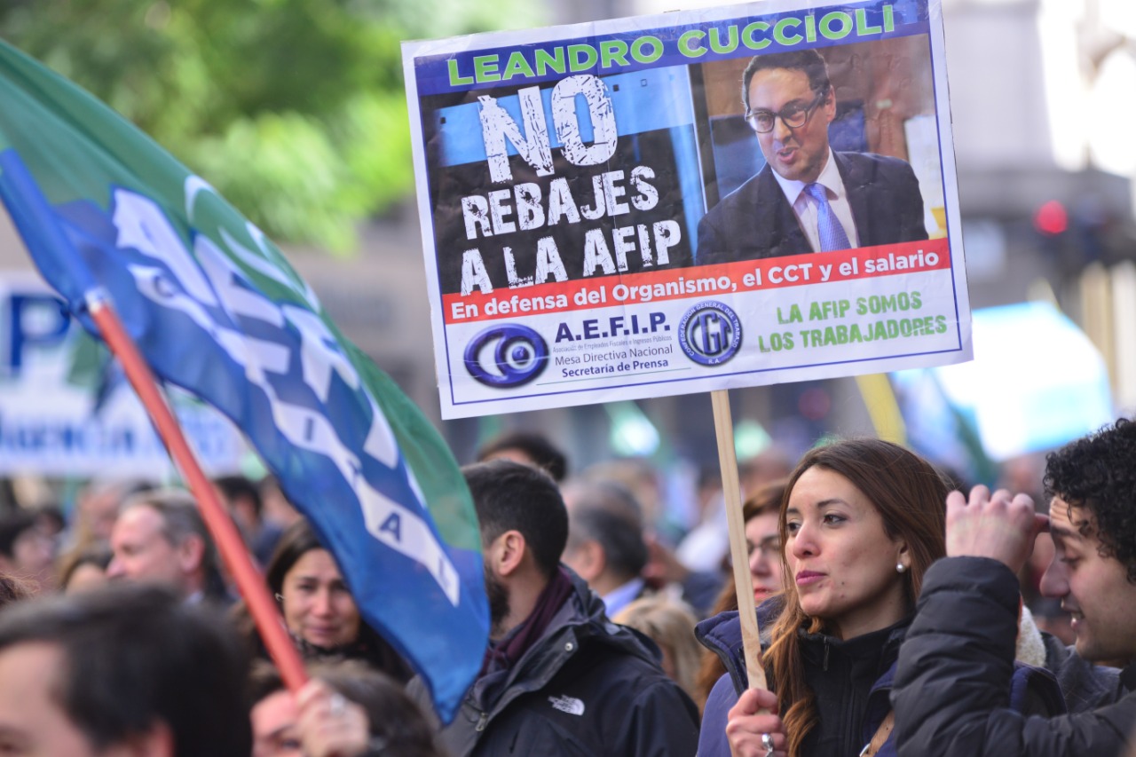 Gremio de la AFIP pide la inconstitucionalidad del recorte salarial de Cuccioli