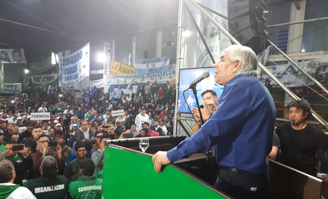 «De La Rúa era un estadista al lado de Macri»