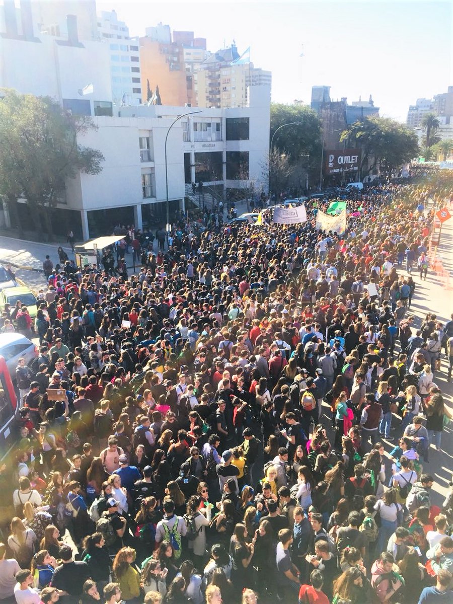 Con las universidades paralizadas, se retoma la paritaria de docentes universitarios