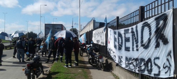 Más de cien despidos en Edenor