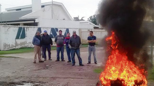 Suma 45 días la ocupación de la metalúrgica DASA