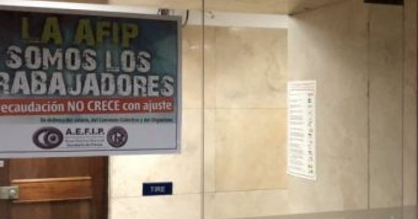 La Justicia suspendió la rebaja de salarios en la AFIP