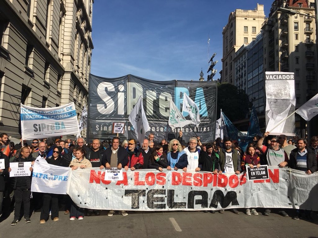 Los periodistas vuelven a marchar «contra el silenciamiento de Télam y los medios públicos»
