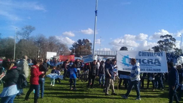 Más despidos en las fábricas de calzado de Chivilcoy