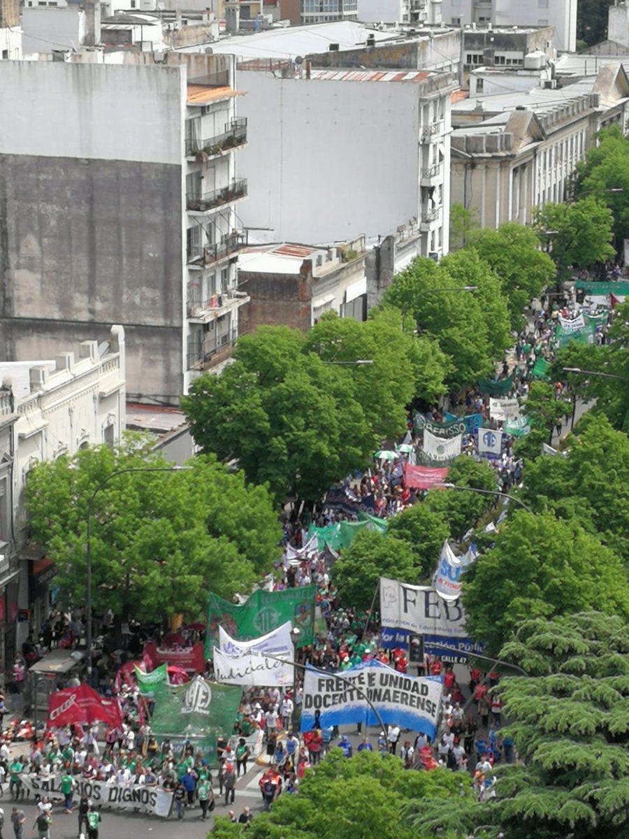 Estatales, docentes, judiciales y médicos le advirtieron a Vidal: “No vamos a firmar una paritaria a la baja”