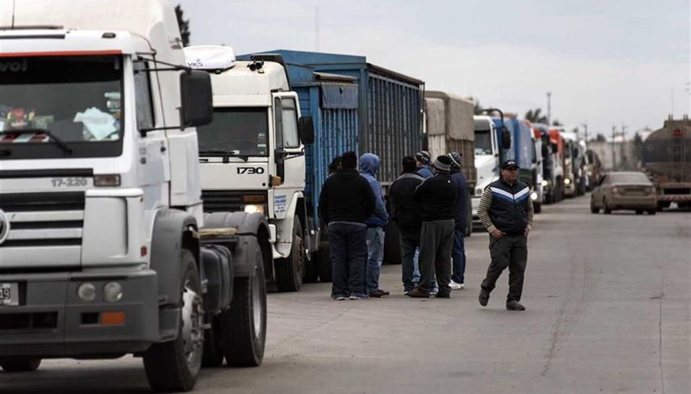 Transportistas amenazan con paralizar el traslado de granos por tiempo indeterminado