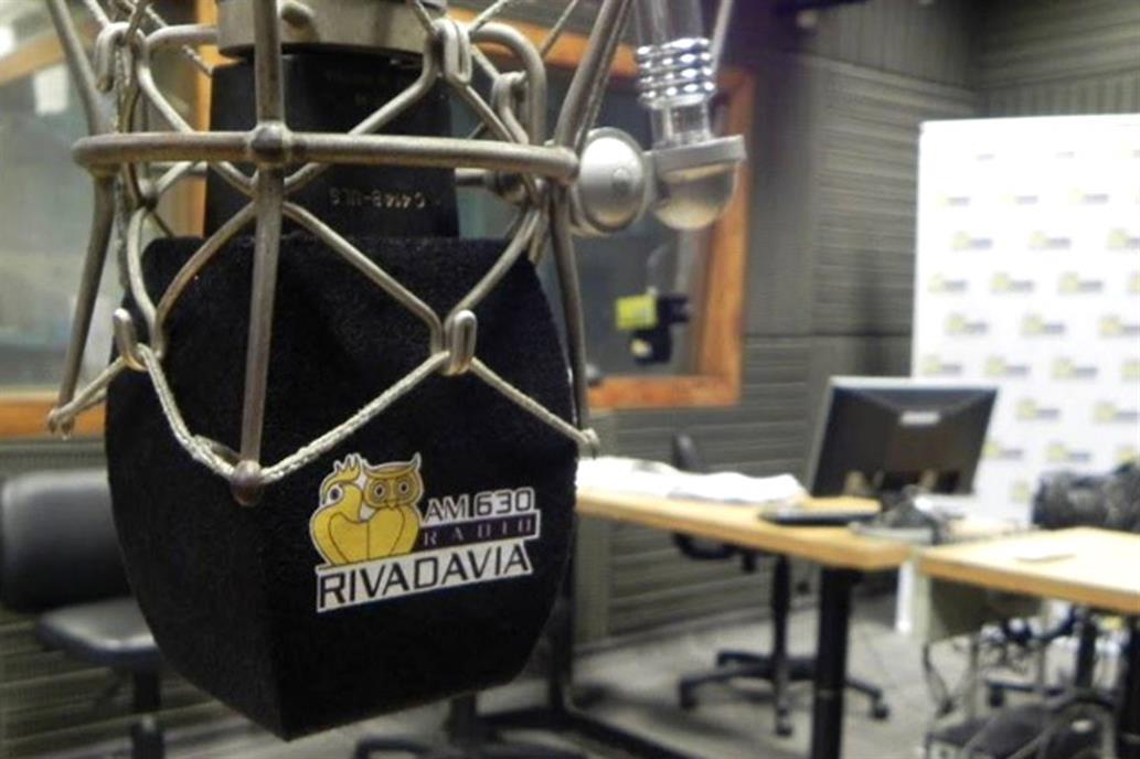 Crítica situación en Radio Rivadavia que sólo pagó 3 mil pesos a sus empleados