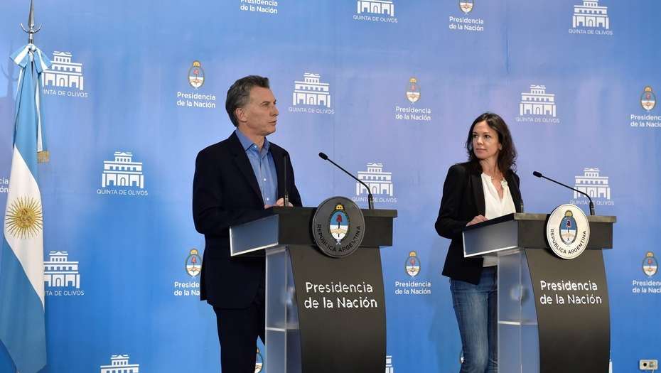 El Gobierno advierte que «todavía no es un hecho» que se habilite un bono de fin de año