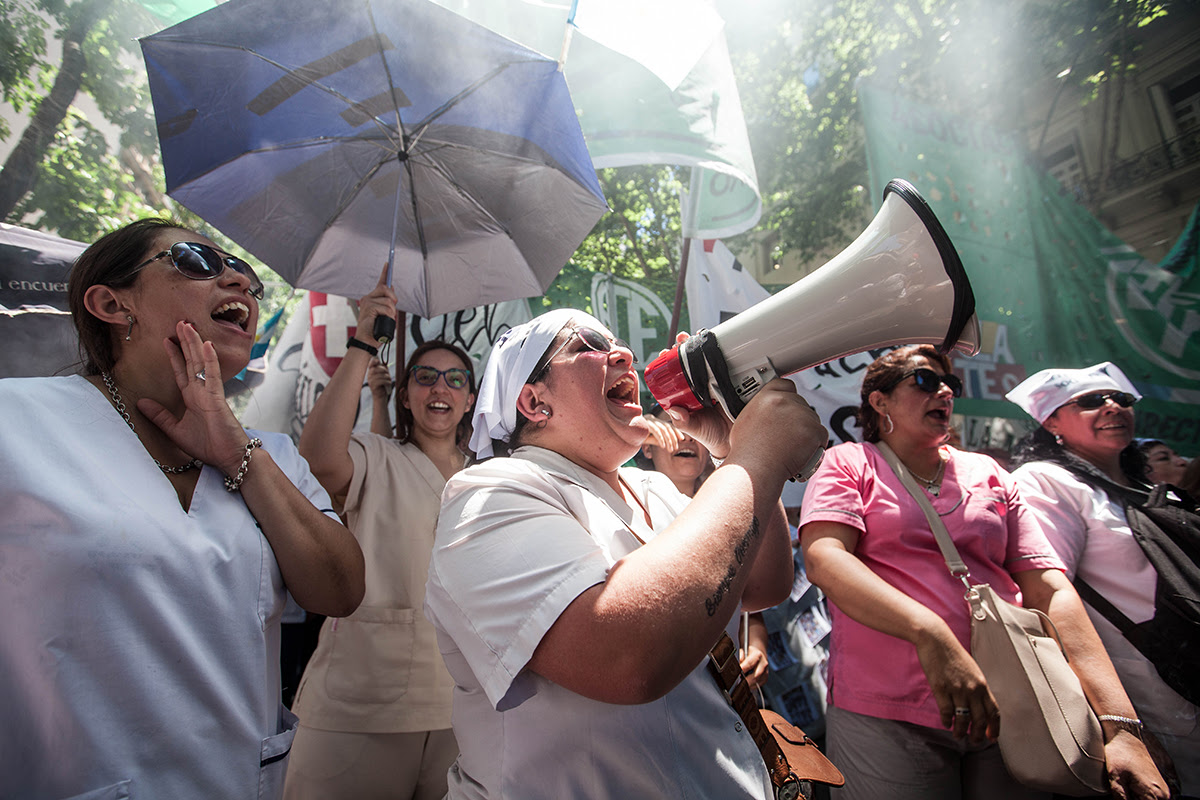 Marcharon los enfermeros para que Larreta los reconozca como profesionales de la salud