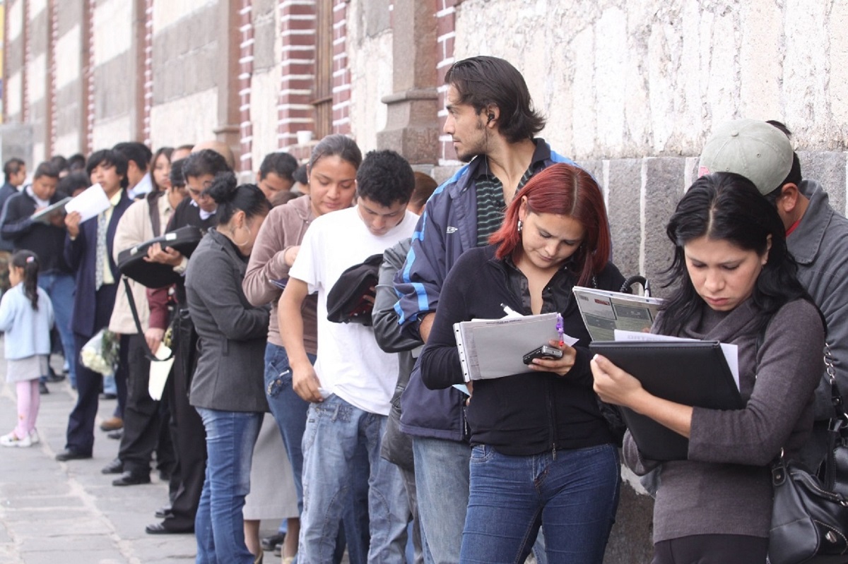 Estiman que la desocupación podría llegar al 14% el año próximo