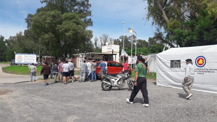 Planta de herbicidas despidió al 10% de su personal en Campana