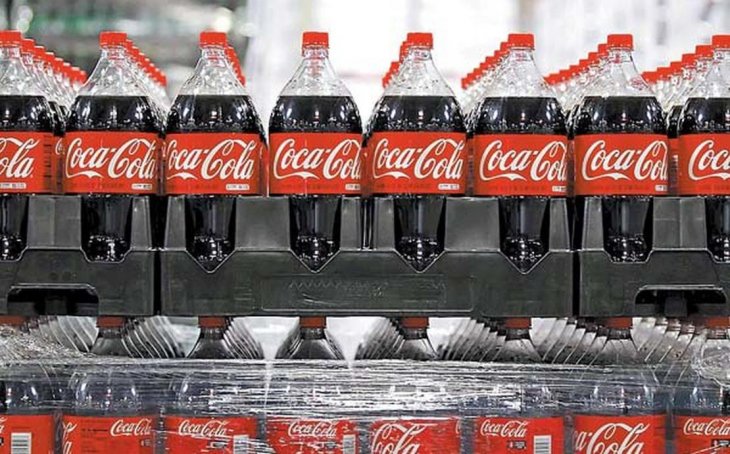 El plan de crisis de Coca Cola contempla despidos y suspensiones