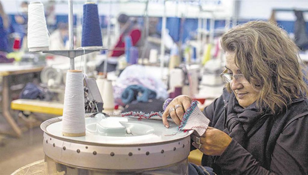 «Hay pérdida de 35 mil puestos de trabajo en el sector textil»