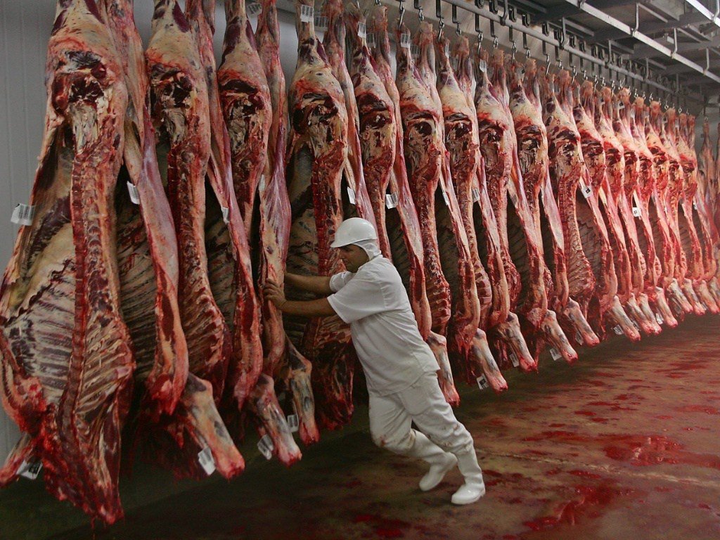 Gremios de la carne amenazan con paralizar la actividad si no se retoman las paritarias