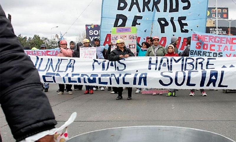 Piquetes, cortes y ollas populares en otra jornada de protesta en reclamo de la paritaria social