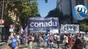 Fuerte movilización de la CONADU contra el ajuste