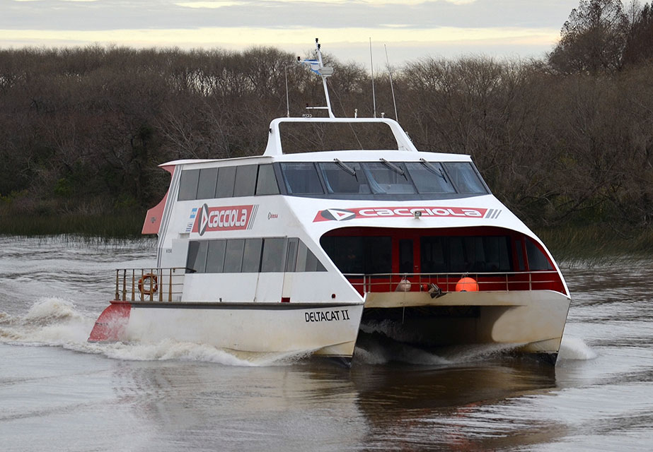 La crisis económica llevó al default a la histórica firma de catamaranes Cacciola