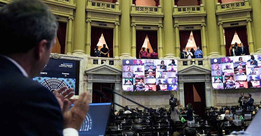 Abrumadora mayoría y un llanero solitario: así votaron los diputados de extracción sindical la legalización del aborto