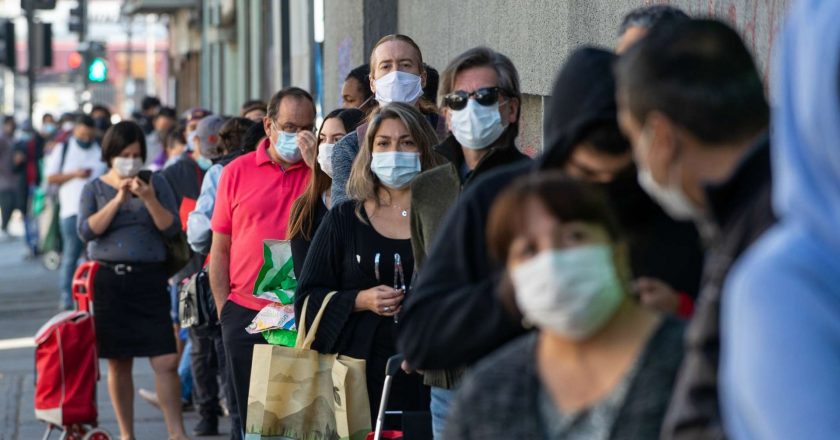 La desocupación sigue muy arriba de la prepandemia, pero muestra signos de recuperación