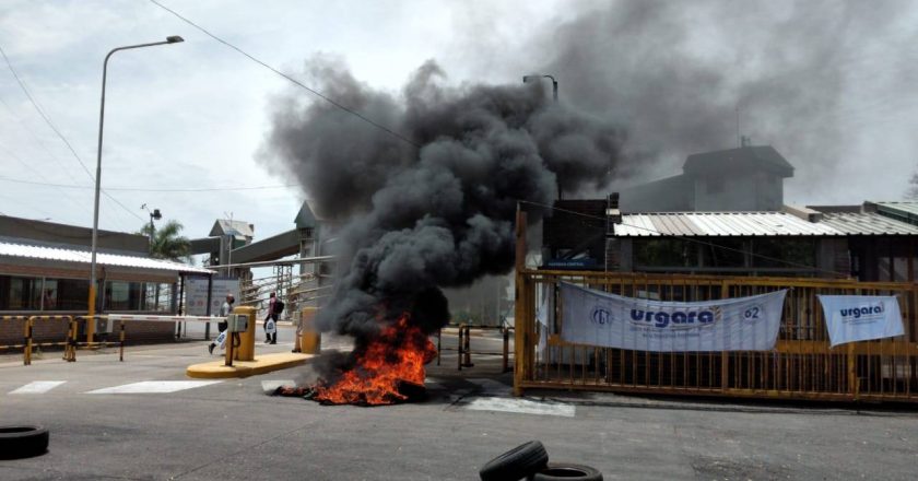 Recibidores de granos sin arreglo con la cámara,  cumplen 28 días de paro