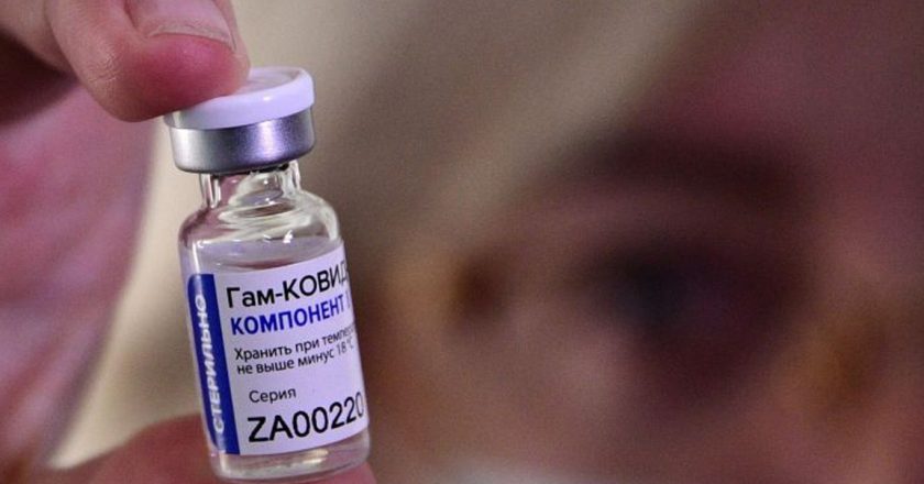 Salud dio más detalles sobre las actividades prioritarias para recibir la vacuna contra la Covid-19