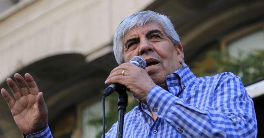 Hugo Moyano le escribió a Larreta: «No podemos concebir la injusticia de «recompensar» el esfuerzo de los trabajadores con un recorte»