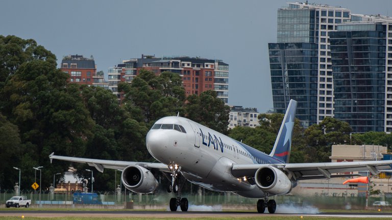 LATAM mandó telegrama de despido a los 193 trabajadores que quedaban en relación de dependencia