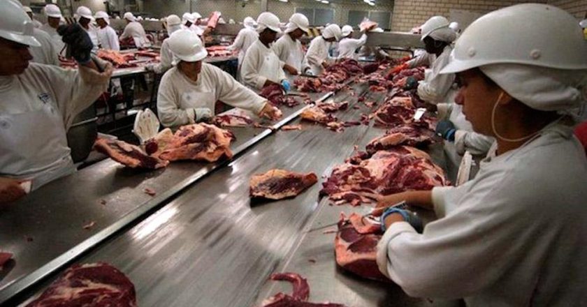 La Federación de la Carne llegó a un acuerdo de 38% de recomposición anual