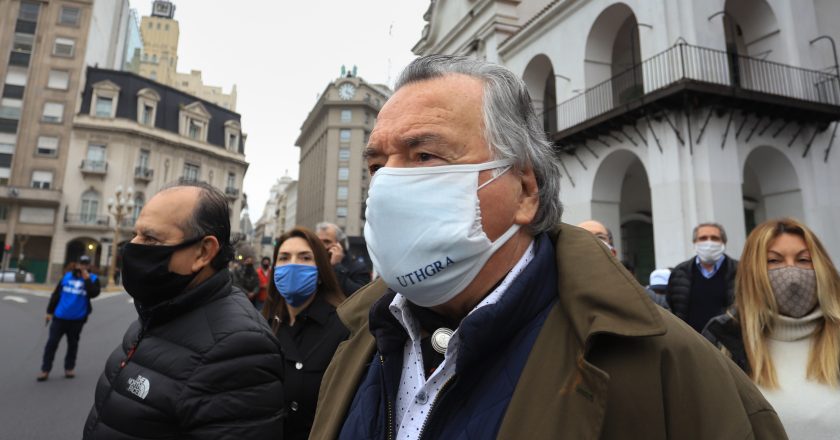 El caso de violencia de Género en Rosario obligó a Barrionuevo a amenazar con intervenir la seccional