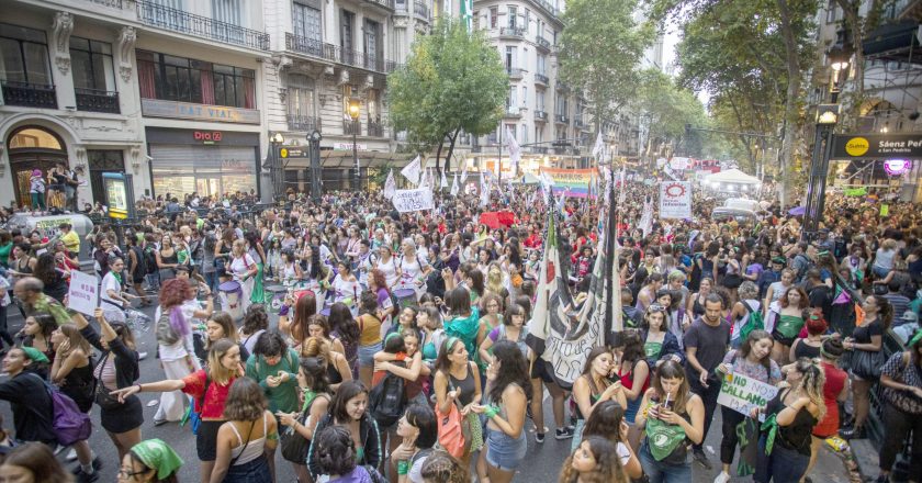 Reforma judicial feminista y autonomía económica, ejes del Paro de Mujeres de este #8M en Argentina