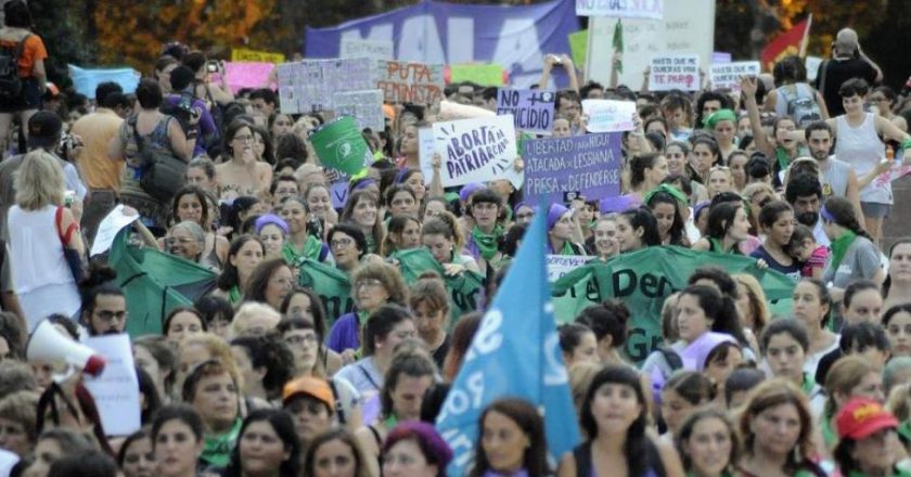 Caso Gastronómicos de Rosario: La Intersindical de Mujeres señala machismo en los sindicatos y reclama una «reforma estatutaria»
