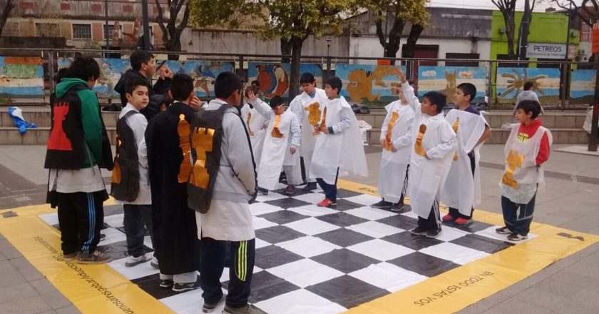 Denuncian despidos en la Ciudad a docentes y trabajadores de la Educación exceptuados de la presencialidad por salud