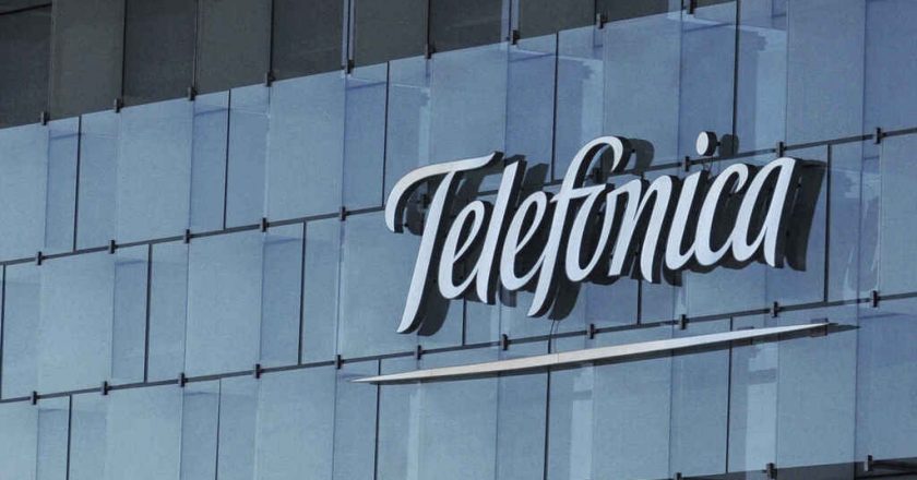 #EXCLUSIVO Telefónica redobla la apuesta y suma un plan de pre jubilaciones a los retiros voluntarios con los que busca deshacerse del 11% de su personal