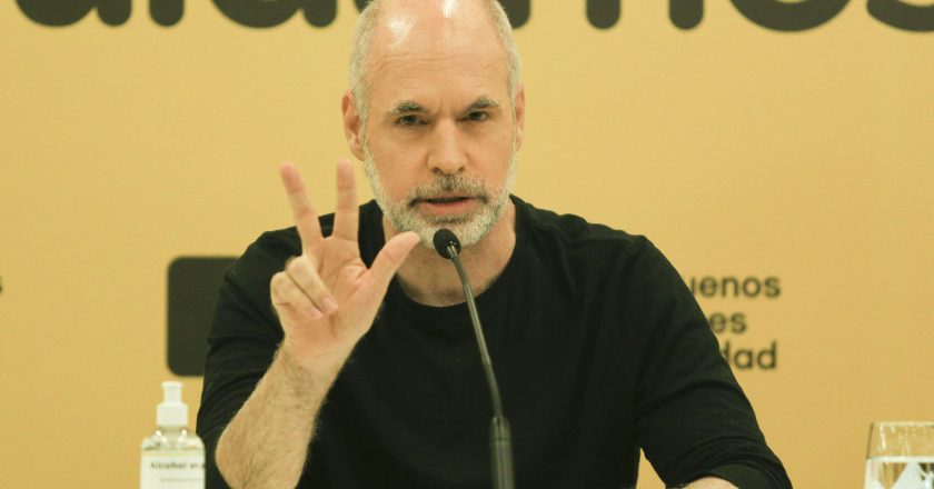 «A primera hora denunciaremos penalmente a Horacio Rodríguez Larreta por favorecer la propagación del virus»