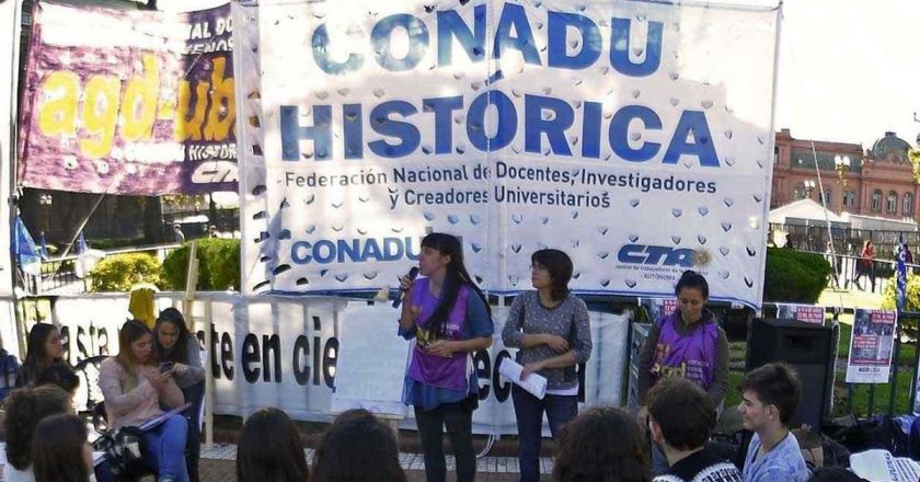 La izquierda busca disputar la conducción de la CONADU Histórica en las próximas elecciones y el oficialismo cierra filas detrás de Staiti
