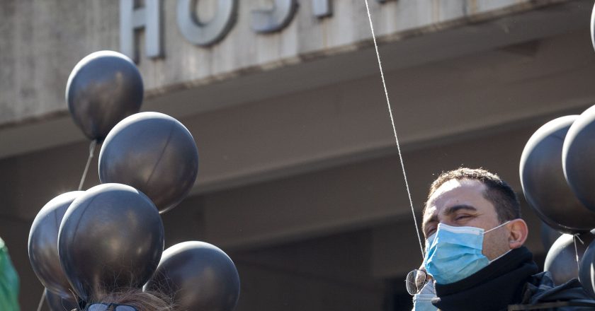 #GRAVE Trabajadores de la salud denuncian que en la Ciudad de Buenos Aires no hay camas libres: «El sistema no va a colapsar, ya colapsó»