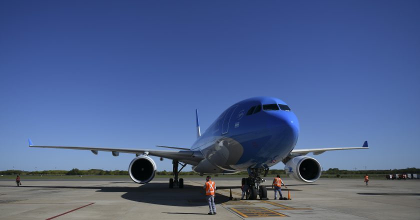 Con Aerolíneas semiparalizada, se espesa la paritaria aeronáutica y los gremios piden una oferta que «tenga relación con la inflación»