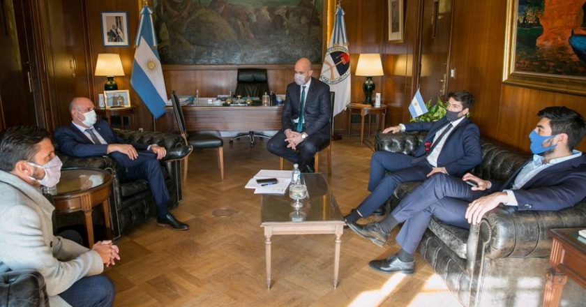 Los trabajadores del transporte tendrán prioridad para la vacunación una vez inmunizada la población de riesgo