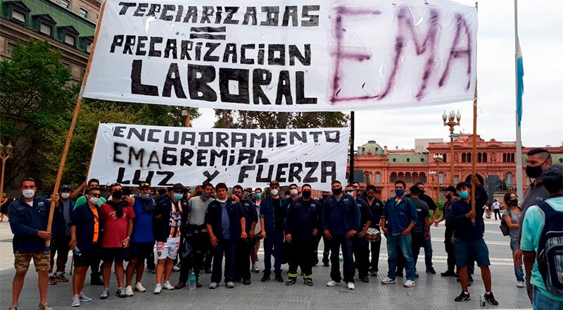 Protestas en el centro porteño de los despedidos de Latam y los tercerizados de Edesur