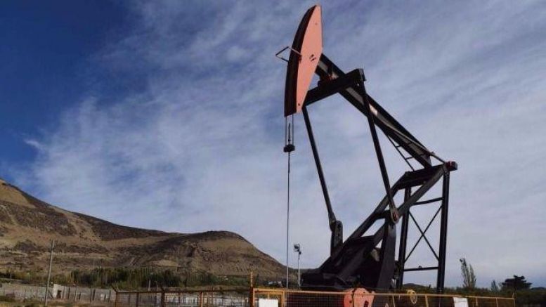 Petroleros contra YPF: «Está haciendo un desastre ambiental, y la provincia lo está permitiendo»