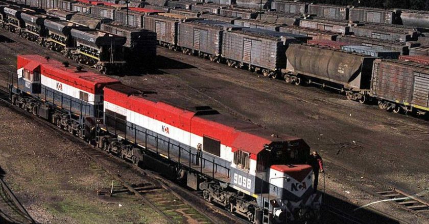 Ferroviarios celebraron la reestatización de los trenes de carga y aseguraron que «venían siendo abandonados durante años por los concesionarios privados»