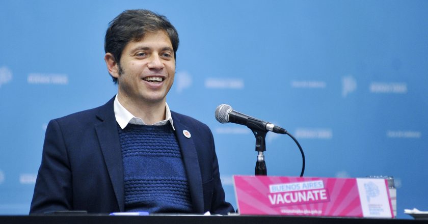 Para dar descansos ante la baja de casos, Kicillof flexibilizó el uso de licencias para personal sanitario