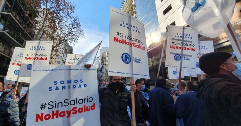 Trabajadores de la Sanidad de Buenos Aires movilizaron a la asamblea y exigieron aumento salarial