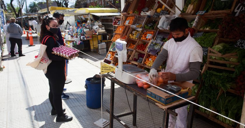 Inician el trámite para inscribir un nuevo sindicato de Puesteros y Feriantes que busca representar 1.5 millones de trabajadores